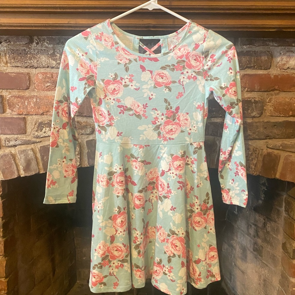 The Children’s Place Dress Size 7/8 NWOT